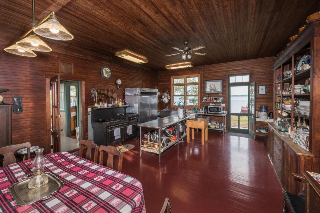 Whiskey River Cottages Formerly Seaway Slips Clayton Εξωτερικό φωτογραφία